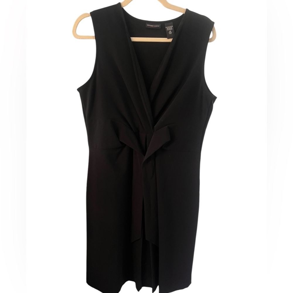 NWOT New York & Company Stretch Black Sleeveless Dress in Size 12